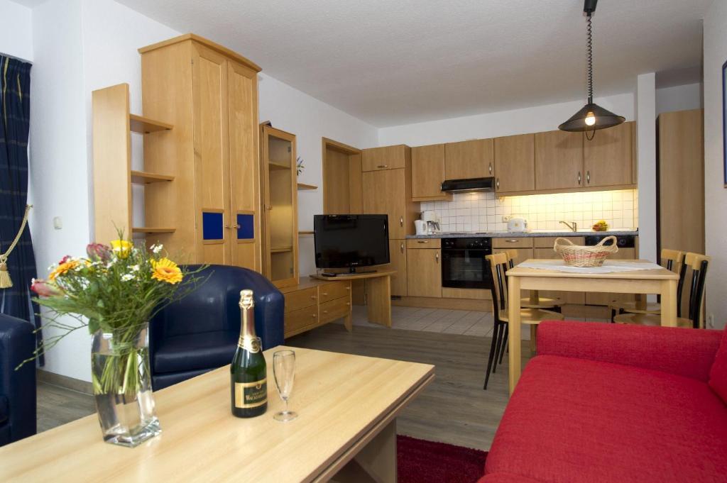 Haus Mecklenburg Apartment เกอเรน ห้อง รูปภาพ